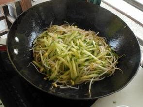 瓜女婿吃豆芽,一场味蕾与传统的邂逅