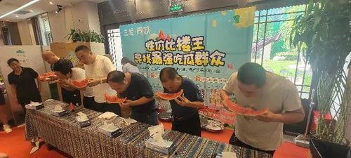 聚众吃瓜光头墙,光头墙见证网络狂欢